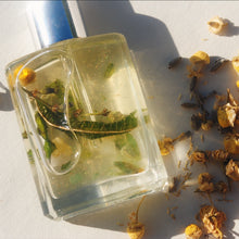 Load image into Gallery viewer, Drops of Love- Botanical Body Oil